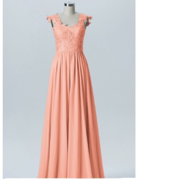 Dresses & Skirts - Peach Gown 🍑